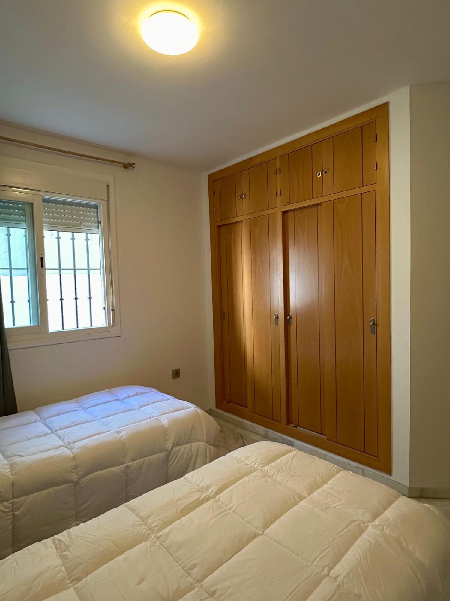 Apartahotel Dona Reyes Chipiona Buitenkant foto