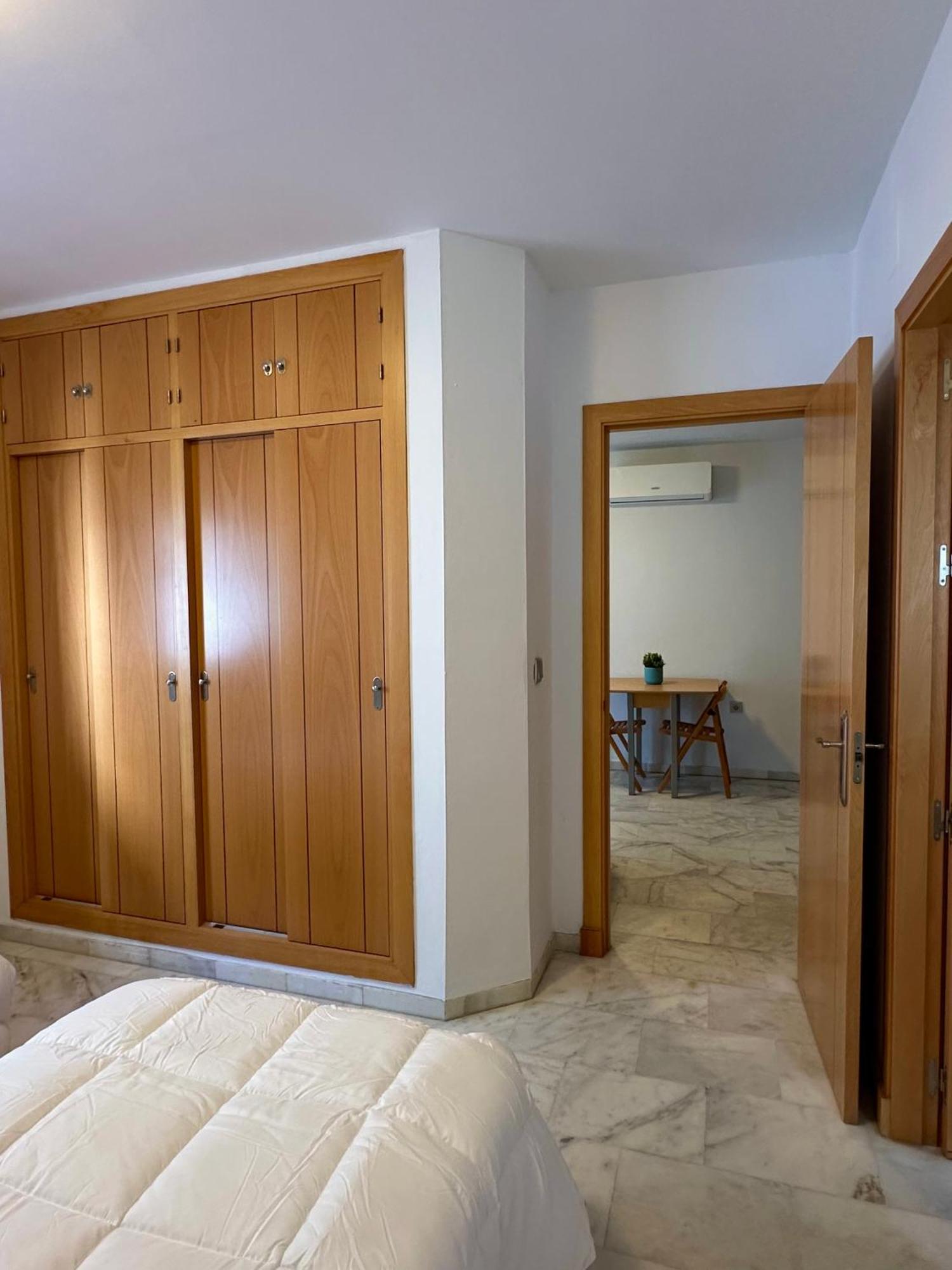 Apartahotel Dona Reyes Chipiona Buitenkant foto